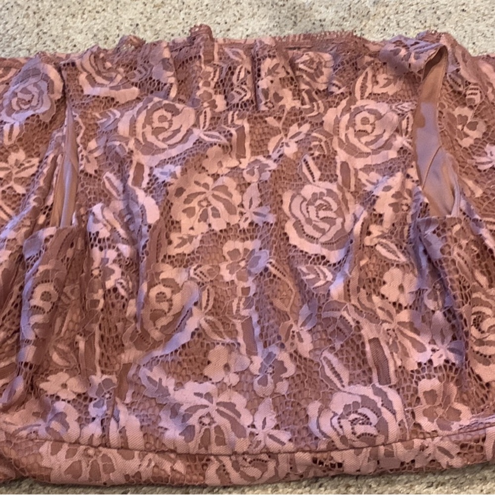 Pink lace dress (M-L, see details)